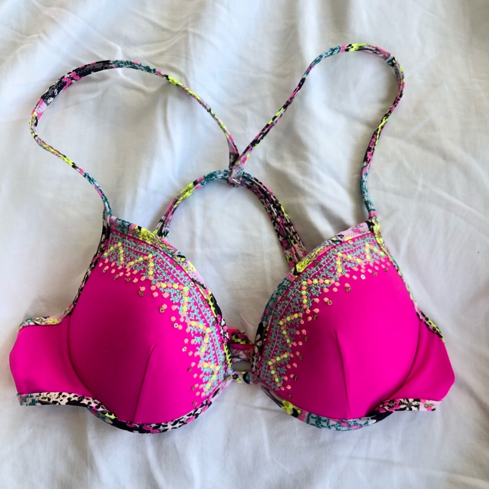 Victoria’s Secret The Fabulous Padded Swimsuit Top